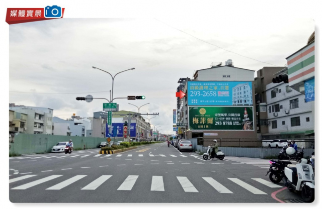 N-0871A-台南市中西區民權路與湖美街往中華西路方向收視